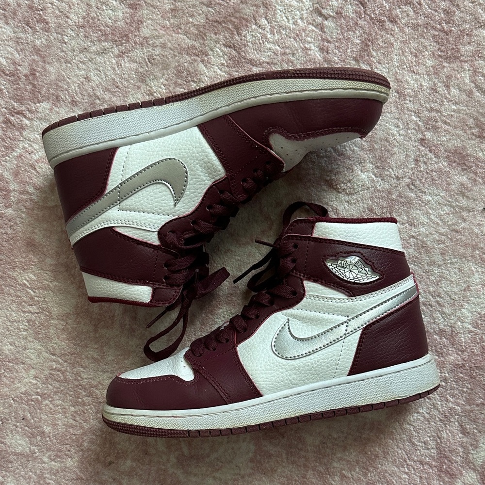 Nike Air Jordan Retro High OG Burgundy Bordeaux and White
